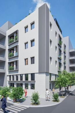 APARTMENT IN A BUILDING UNDER RECONSTRUCTION