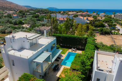 EXCELELNT LUXURIOUS PROPERTY VERY CLOSO THE THE SEA