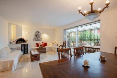 INDEPENDENT GROUND FLOOR APARTMENT IN CENTRAL POINT