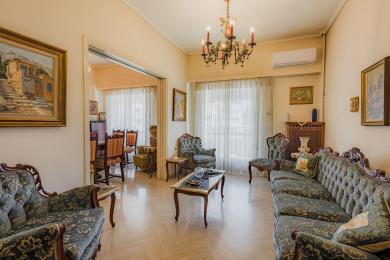 2nd FLOOR APPARTMENT IN PIREAUS