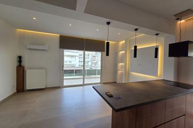 RENOVATED APARTMENT IN VOULA