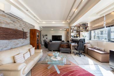 INDEPENDENT MAISONETTE IN TERPSITHEA