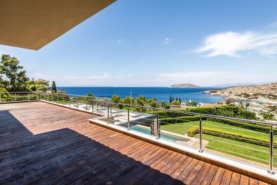 2 SEA VIEW VILLAS  CLOSE TO THE SEA, WITH POOL AND LARGE GARDEN