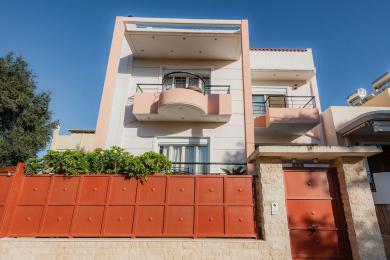 DETACHED HOUSE FOR SALE IN VARI