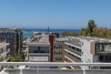 TOP FLOOR APARTMENT WITH SEA VIEW AND EXCLUSIVE TERRACE